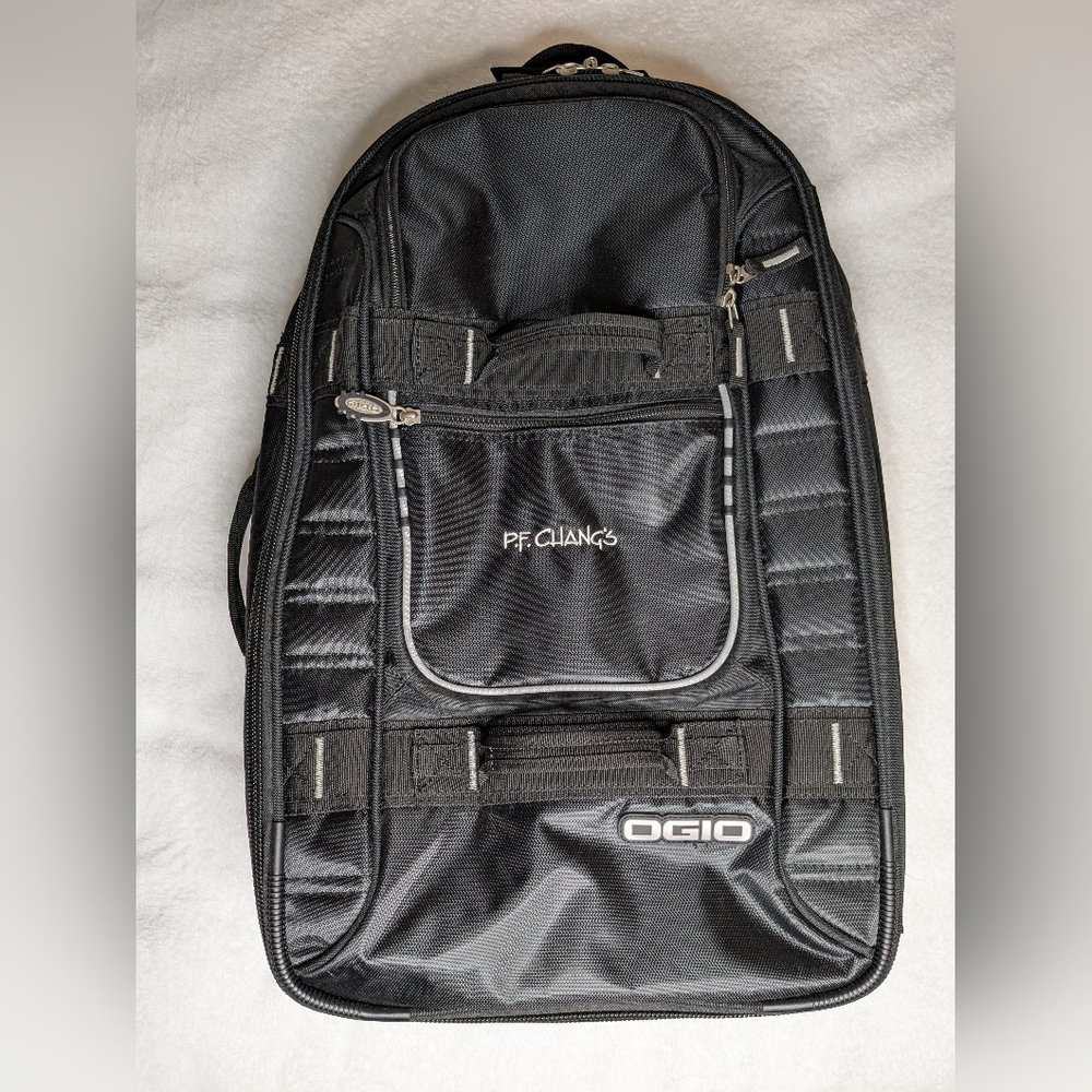 OGIO Black Men's Travel And Luggage Bag